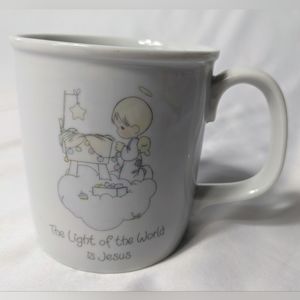 Vintage Precious Moments THE LIGHT OF THE WORLD IS JESUS Coffee Cup Mug 1985